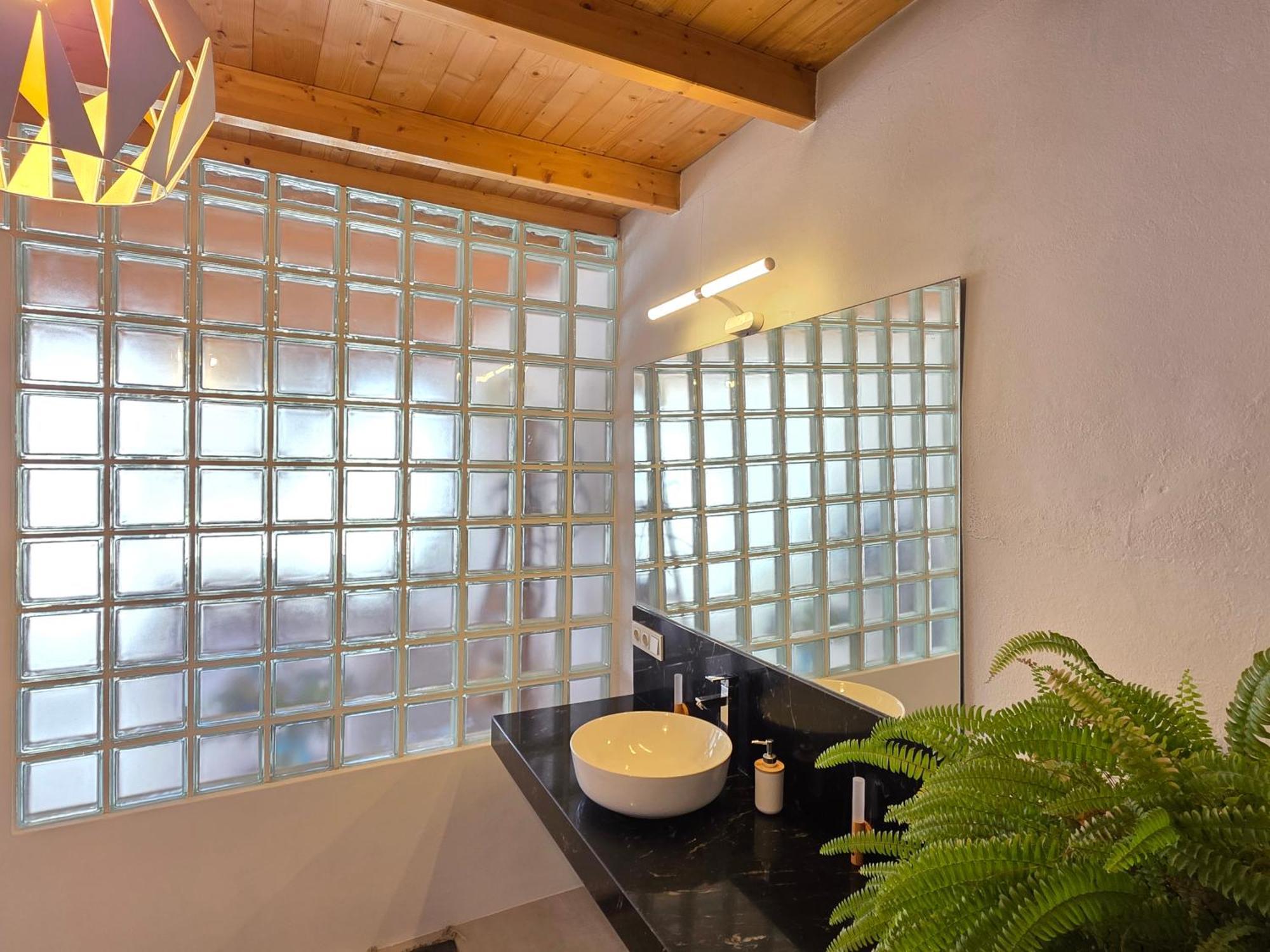 Alunita & Pirita, Habitacion Con Jardin, Terraza Y Wifi En Zona Tranquila Y Centrica Nazaret Esterno foto